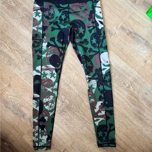 CVG constant varied gear reversible Badass Leggings gym exercise